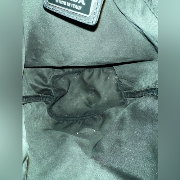 Prada NYLON DRAWSTRING BUCKET POUCH (green) - Picture 12 of 17